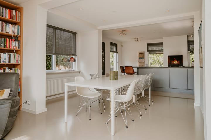 Foto 14 van Van Broghelstraat 3