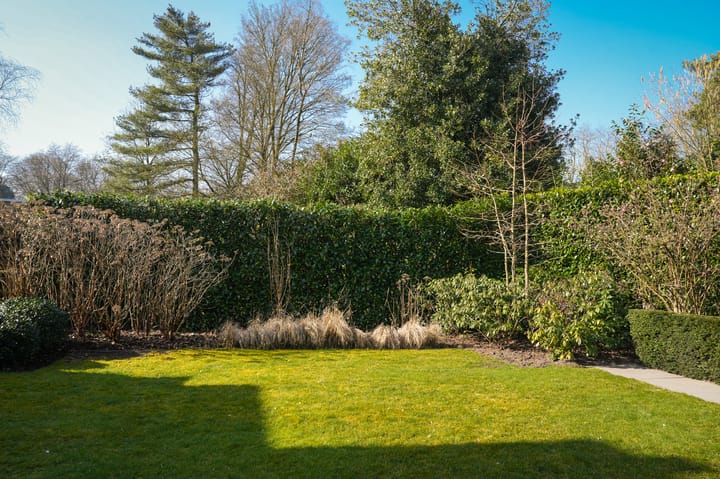 Foto 38 van Van Broghelstraat 3