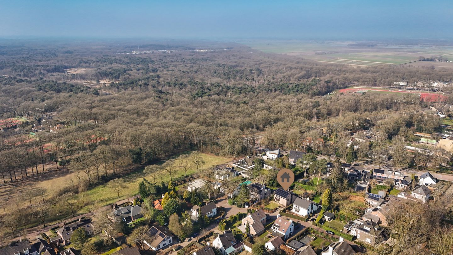 Foto 44 van Van Broghelstraat 3