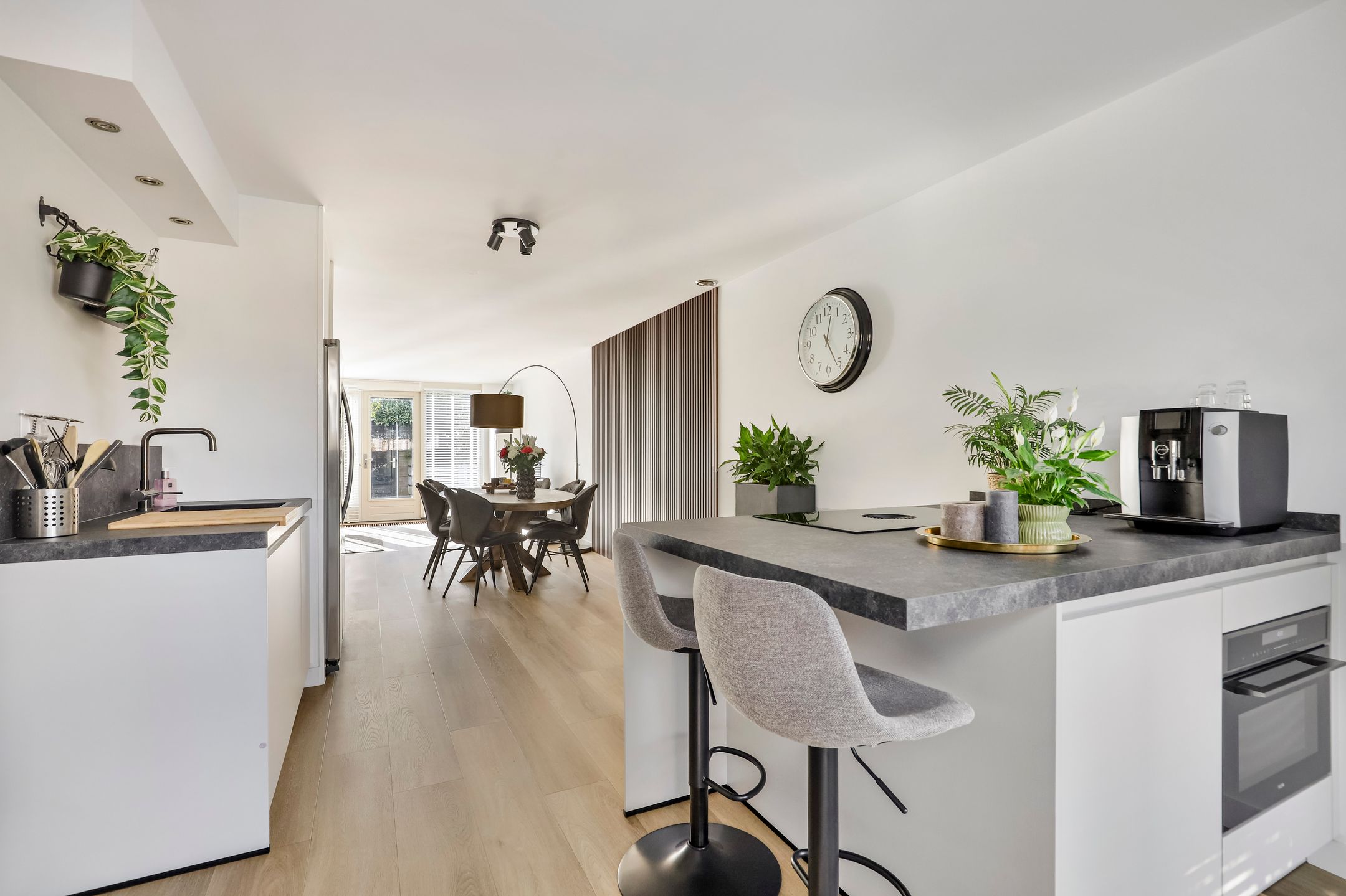 Foto 3 van Koningsboulevard 184