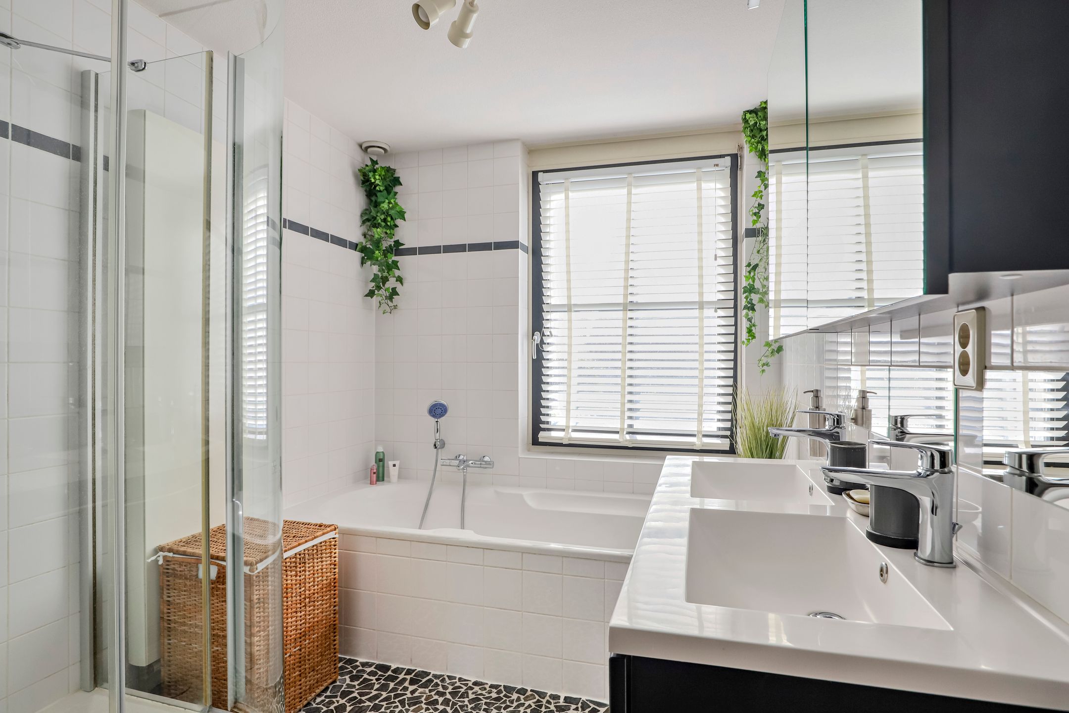 Foto 24 van Koningsboulevard 184