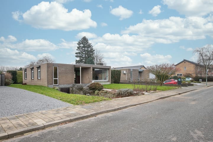 Foto 20 van Dross Kampsstraat 27