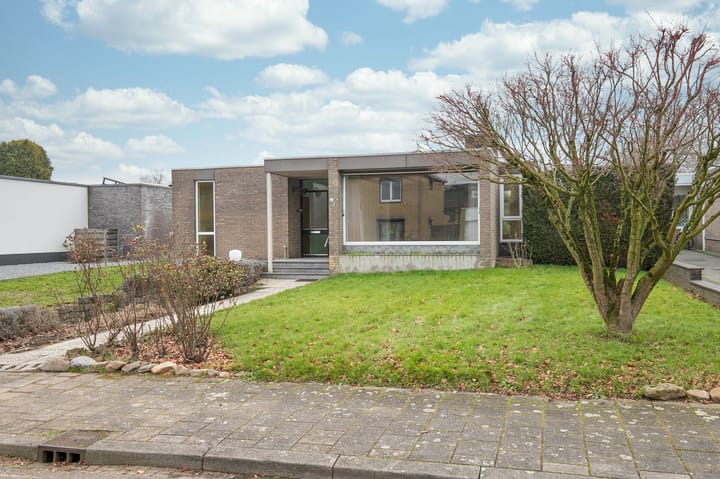 Foto 21 van Dross Kampsstraat 27