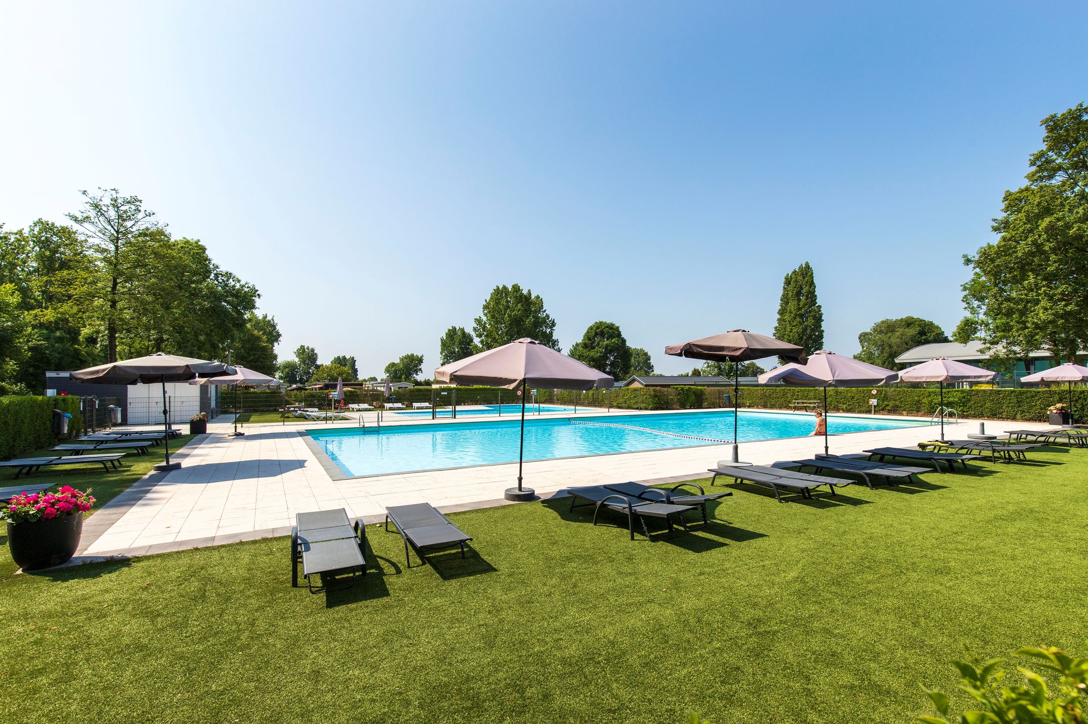 Photo 33 of Rijksstraatweg 186-269