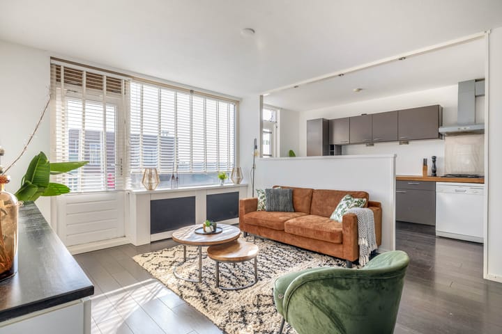 Foto 16 van Lenteakker 82