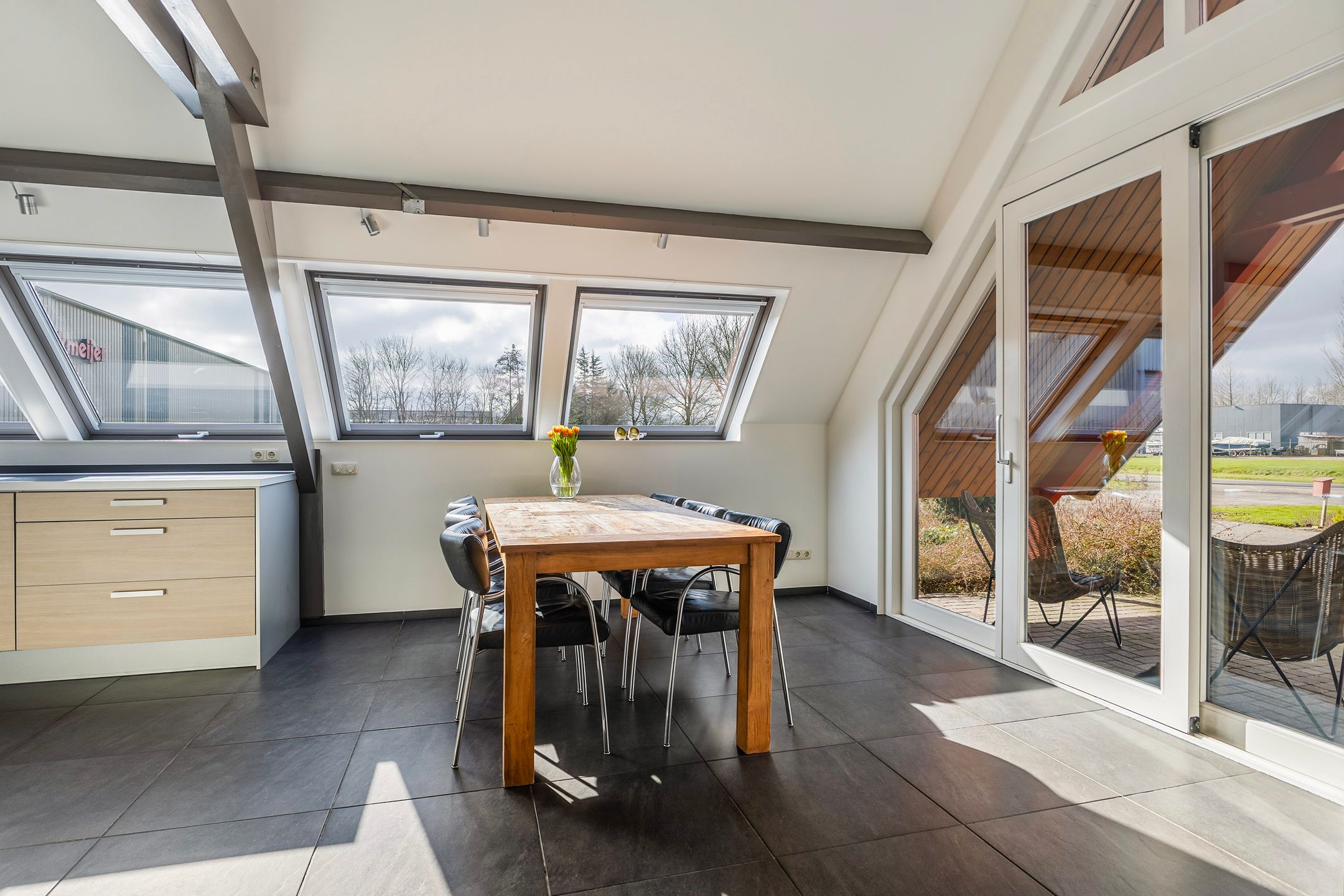 Photo 15 of Willem Loréweg 14