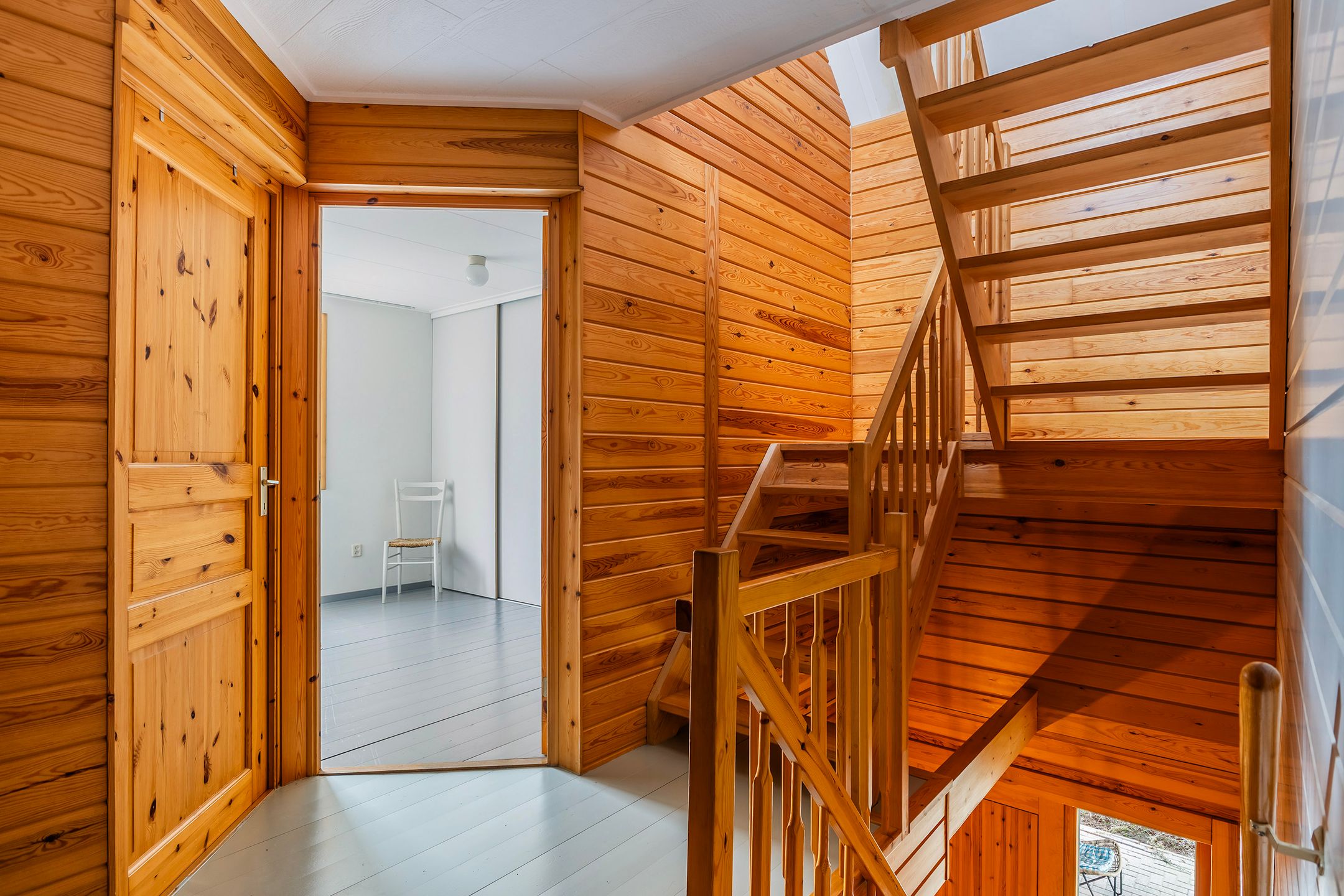 Photo 24 of Willem Loréweg 14