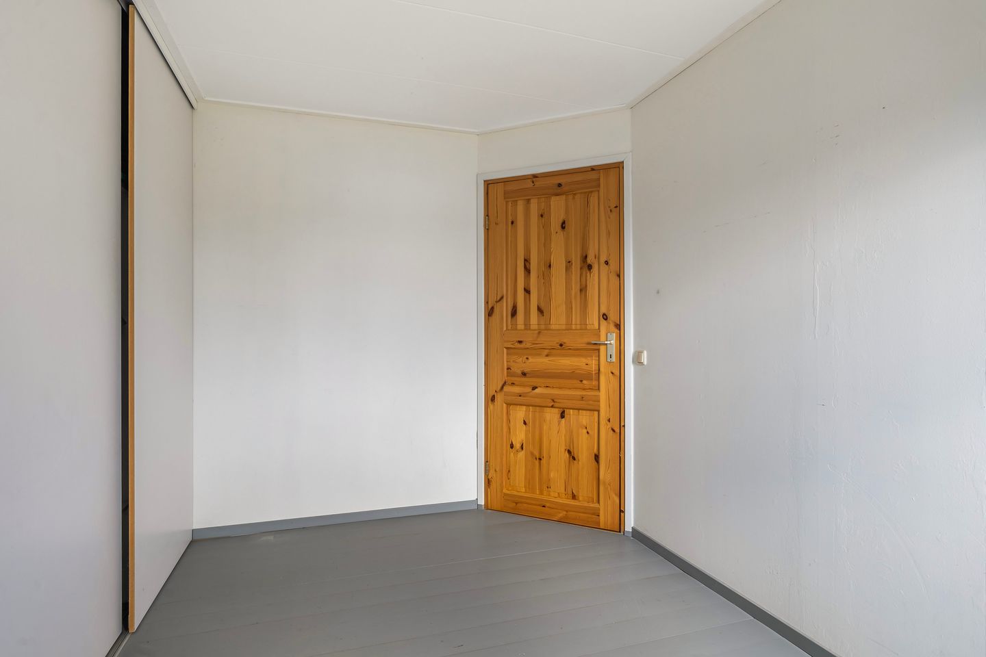 Photo 29 of Willem Loréweg 14