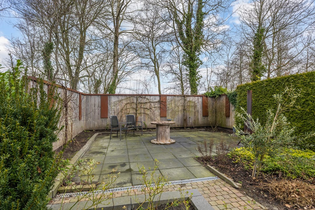 Photo 41 of Willem Loréweg 14