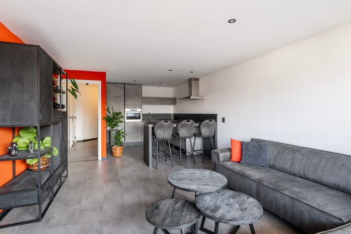 Foto 13 van Zwanebloem 64