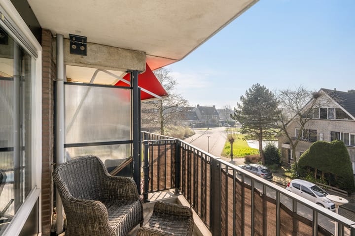 Foto 18 van Zwanebloem 64