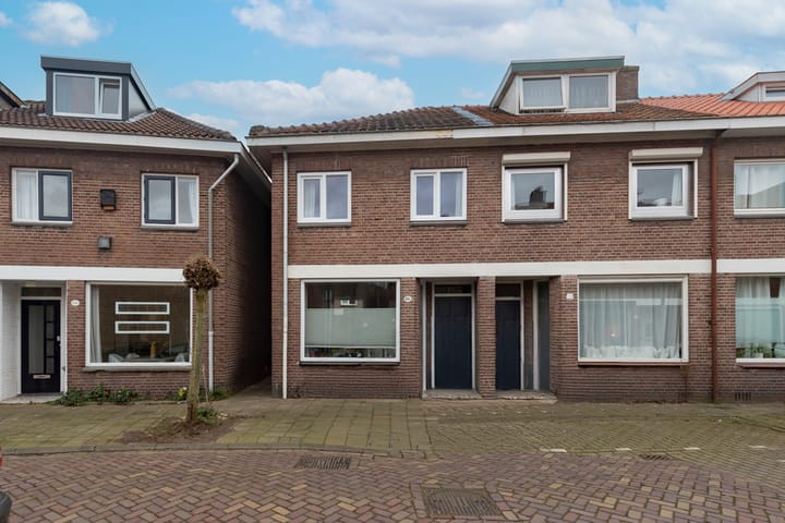 Foto 6 van Hobbemastraat 16