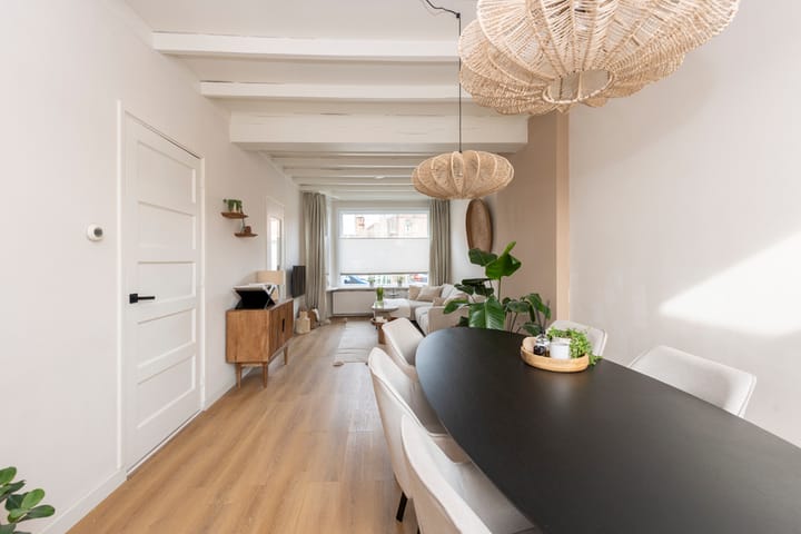 Foto 12 van Hobbemastraat 16