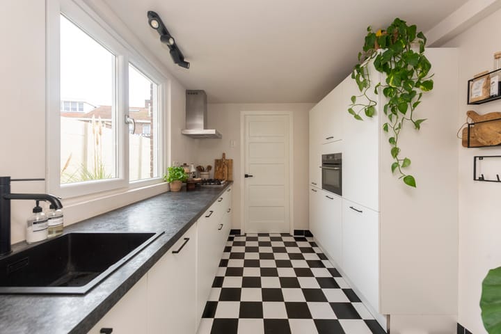 Foto 15 van Hobbemastraat 16