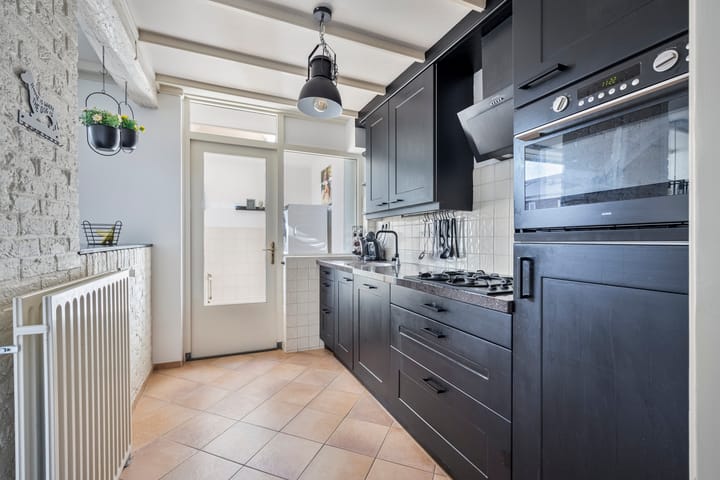 Foto 16 van Herman ten Catestraat 26