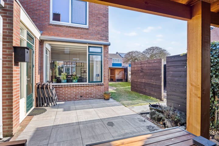 Foto 36 van Herman ten Catestraat 26