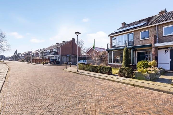 Foto 43 van Herman ten Catestraat 26