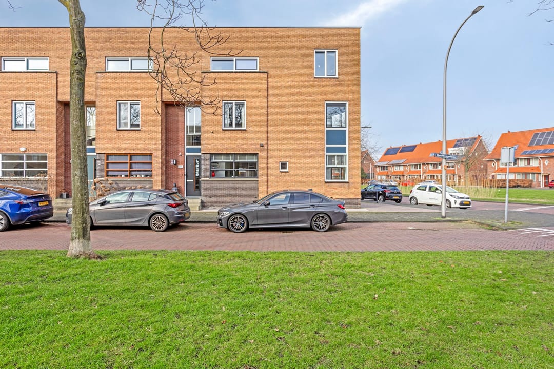 Foto 1 van Weidevogellaan 76