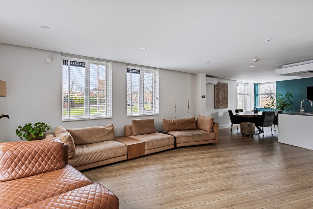 Foto 16 van Weidevogellaan 76