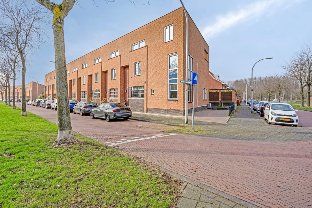 Foto 43 van Weidevogellaan 76