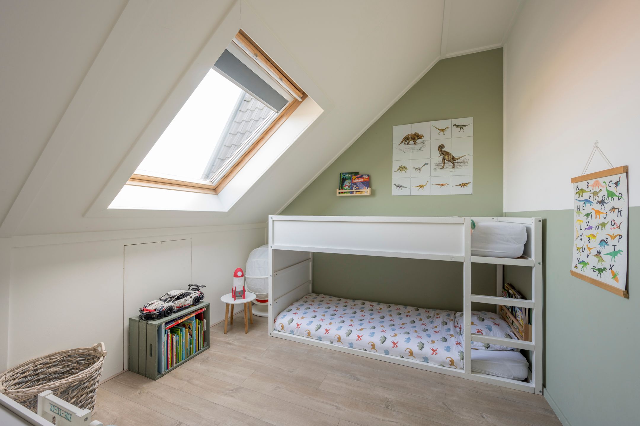 Foto 33 van Zijdevlinder 81