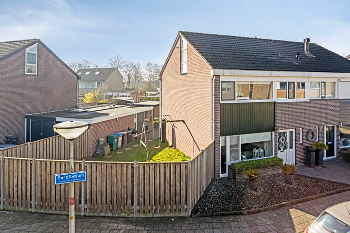 Foto 2 van Borg Ewsum 43