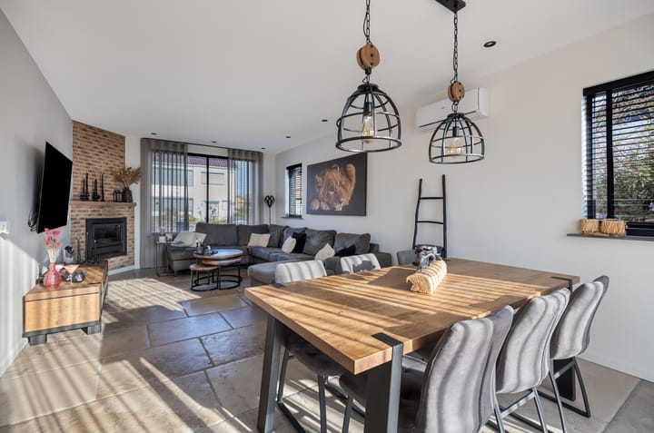 Foto 11 van Irenestraat 8