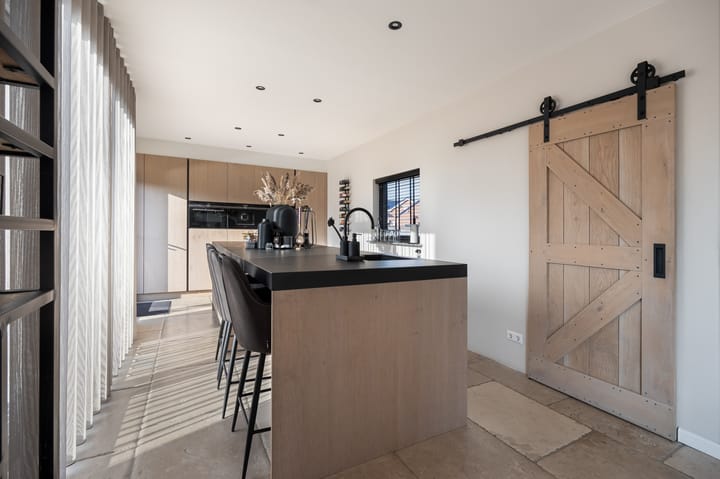 Foto 13 van Irenestraat 8