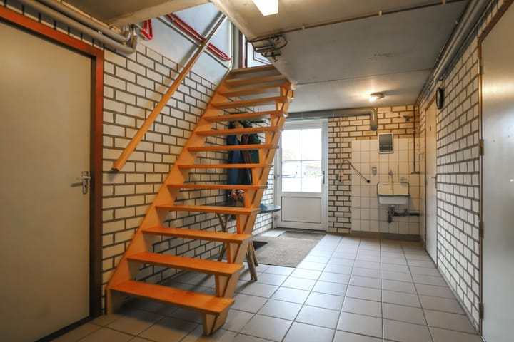 Photo 48 of Venloseweg 6