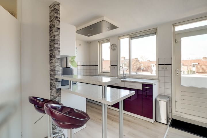 Foto 10 van Ekster 84