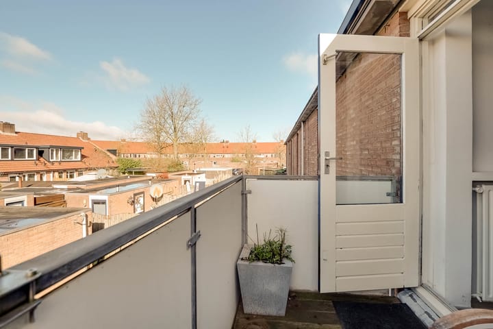 Foto 15 van Ekster 84