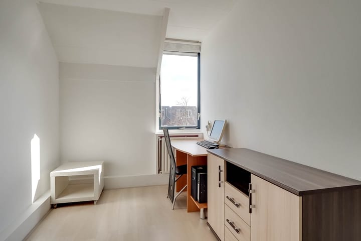 Foto 25 van Ekster 84