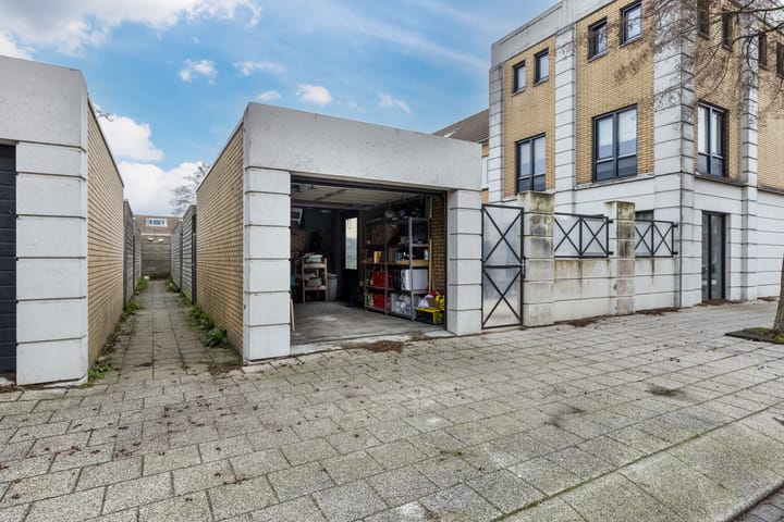 Foto 12 van Blauwe Ring 43