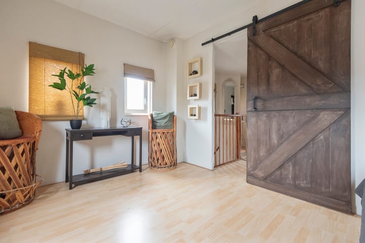 Foto 26 van Blauwe Ring 43