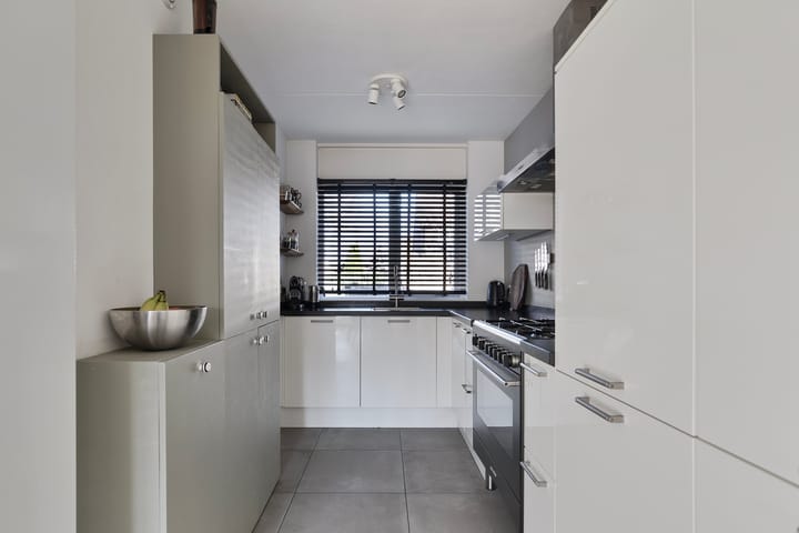 Foto 3 van Lemsterweg 77