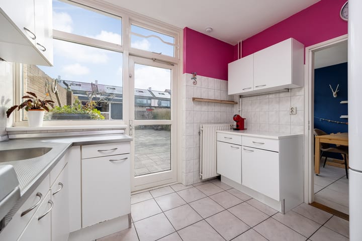 Foto 11 van van Randerodestraat 42