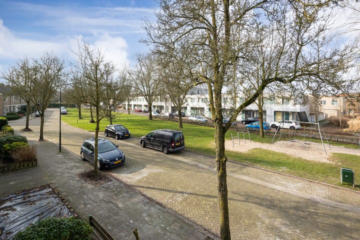 Foto 42 van van Randerodestraat 42