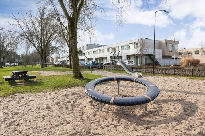 Foto 46 van van Randerodestraat 42