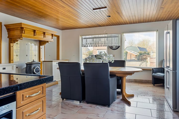 Foto 8 van Noordeinde 11