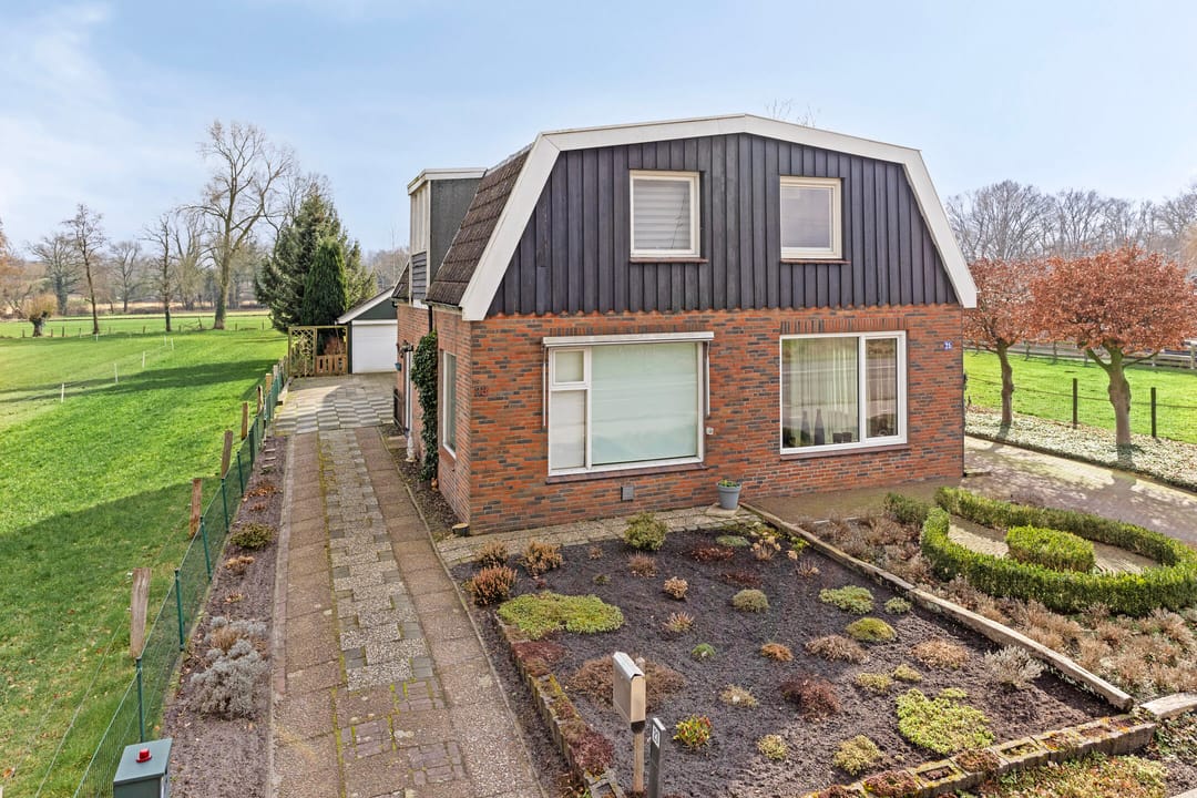 Foto 1 van Glanerbrugstraat 23