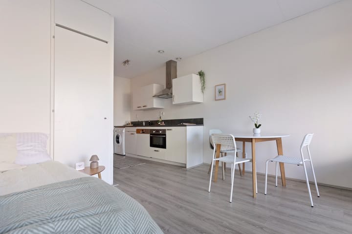 Foto 12 van Welnastraat 203