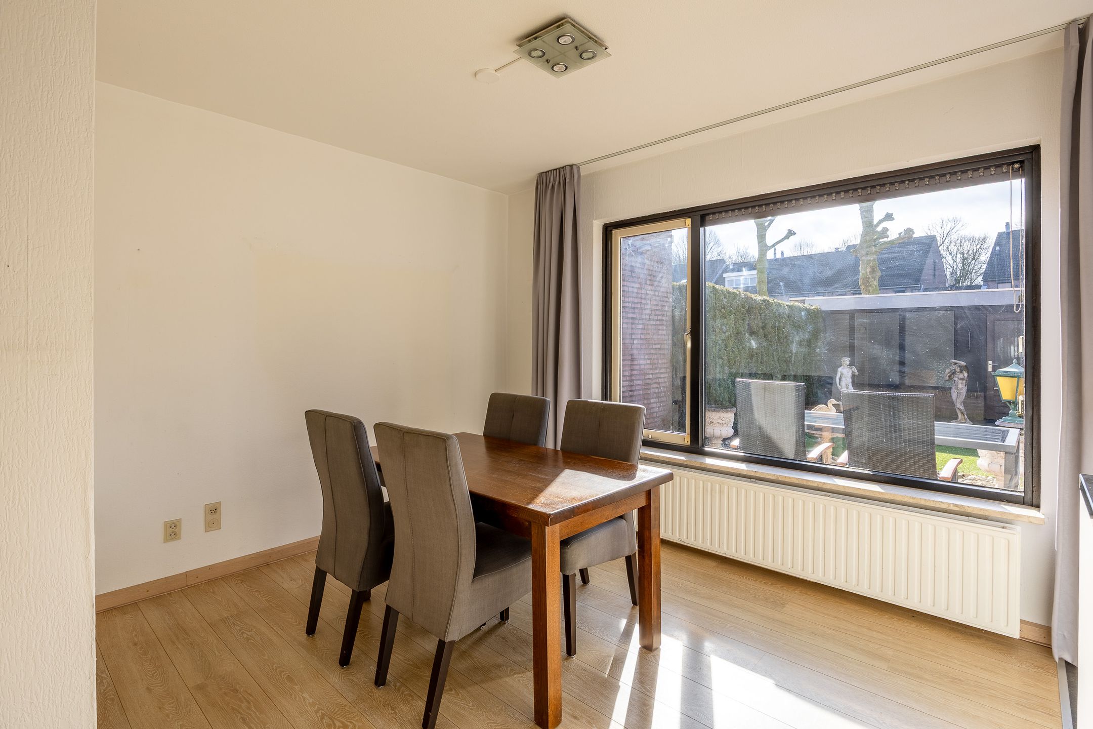 Photo 9 of Schutsboom 12