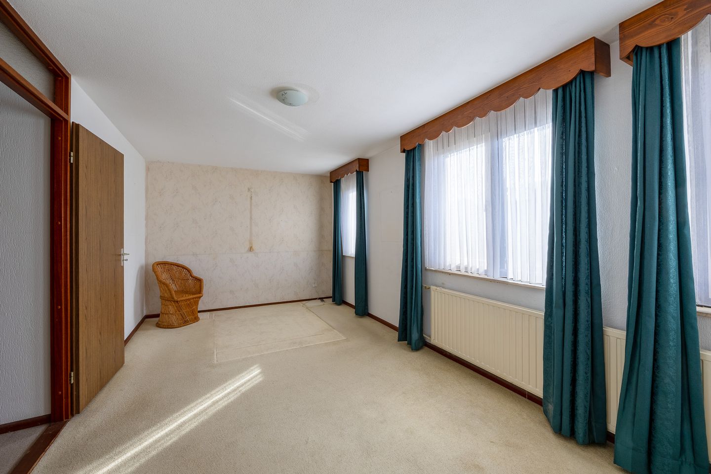 Photo 19 of Schutsboom 12