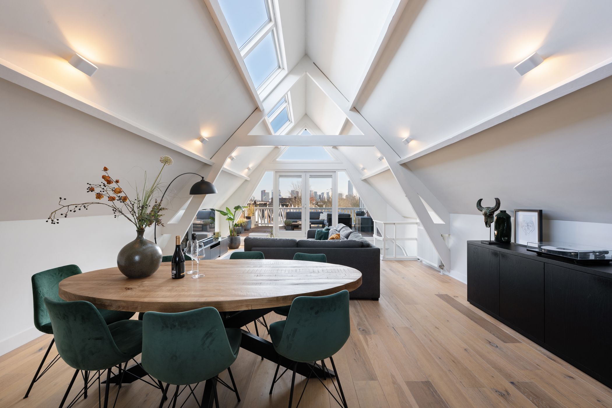 Foto 3 van Claes de Vrieselaan 68-B02