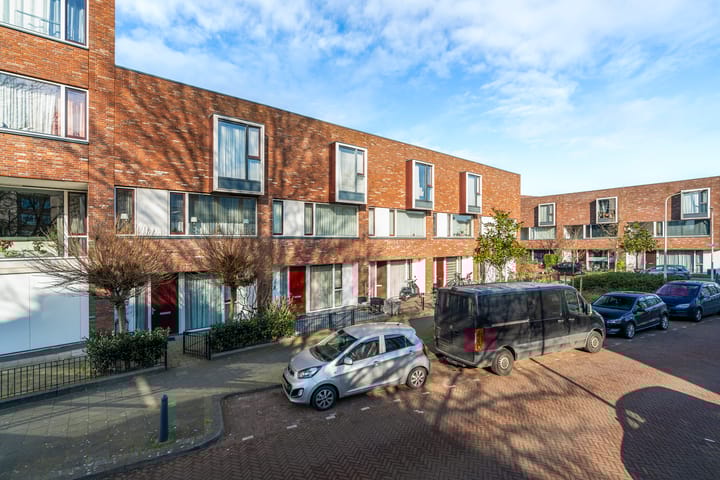 Photo 30 of Valthestraat 43