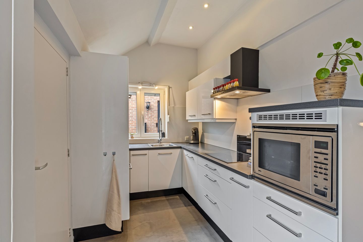 Photo 19 of Kanaalkade 28