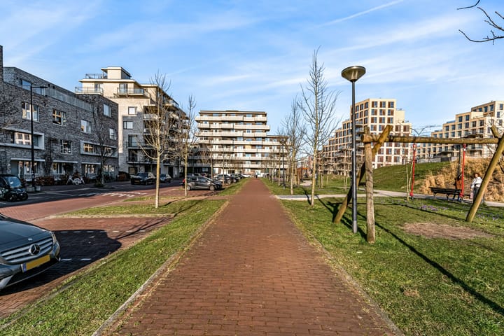 Foto 29 van Mary van der Sluisstraat 432