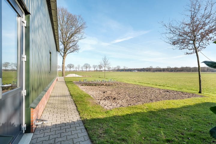 Foto 76 van Dwarsweg 5