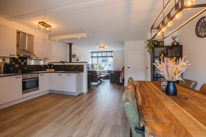 Photo 2 of J.W. Dumonstraat 31