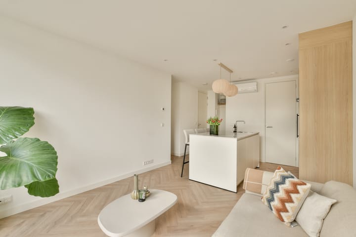 Photo 7 of Van Ostadestraat 166-3A